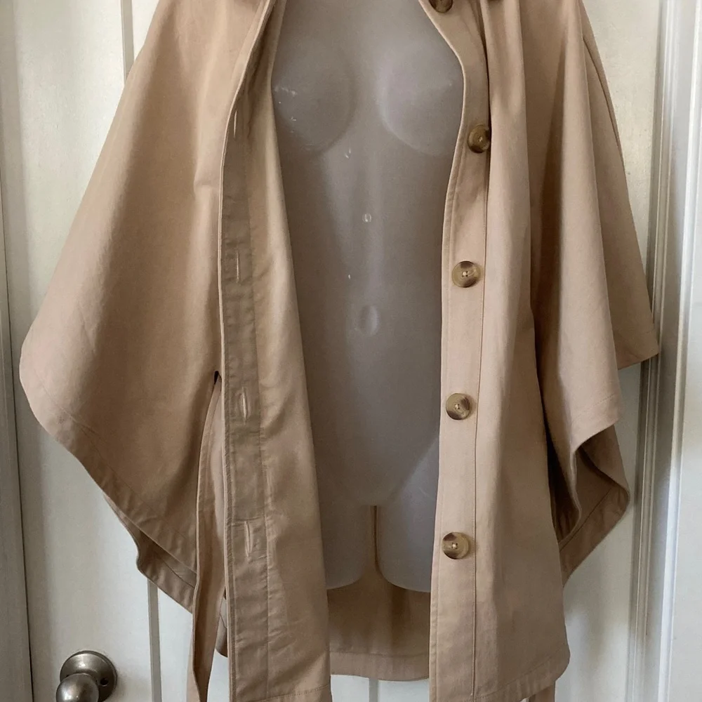 Tan Cape Jacket ,Poncho! Belted,Size -XS/S, lined, 97% cotton, 3% spandex - Picture 6 of 11